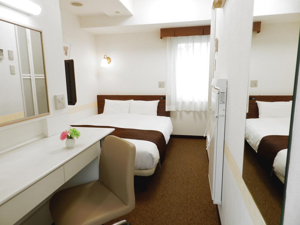 Hotel Check In Shimbashi Präfektur Tokio Zimmer foto